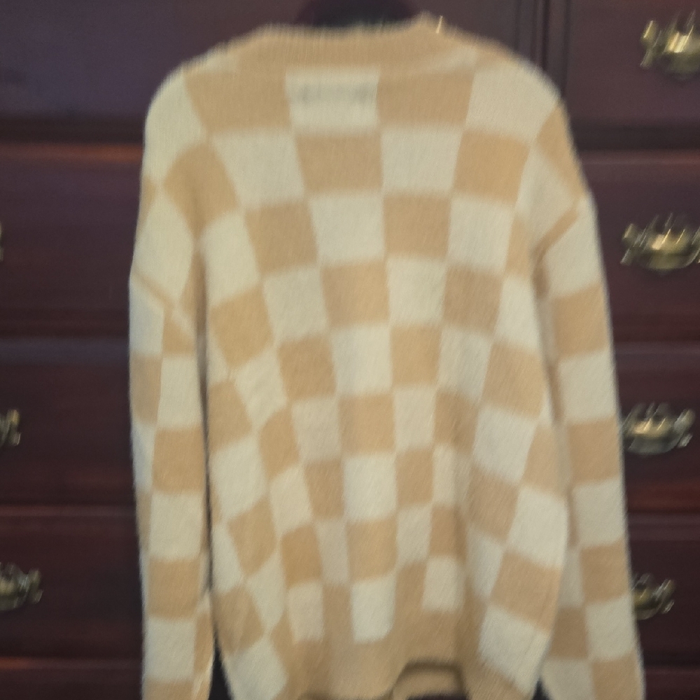 Original Use Tan and Cream Cardigan - Picture 7 of 10